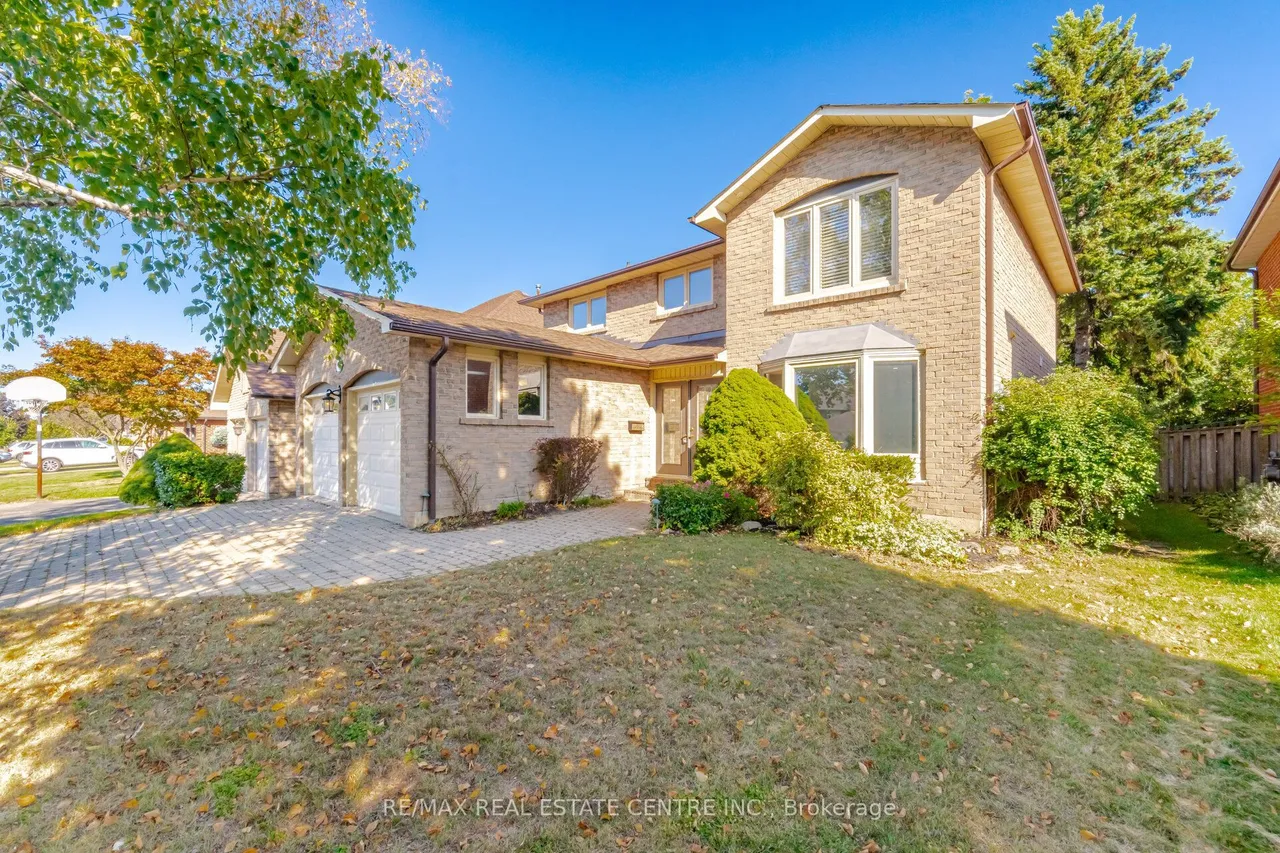 1572 Maple Ridge Drive — photo 3
