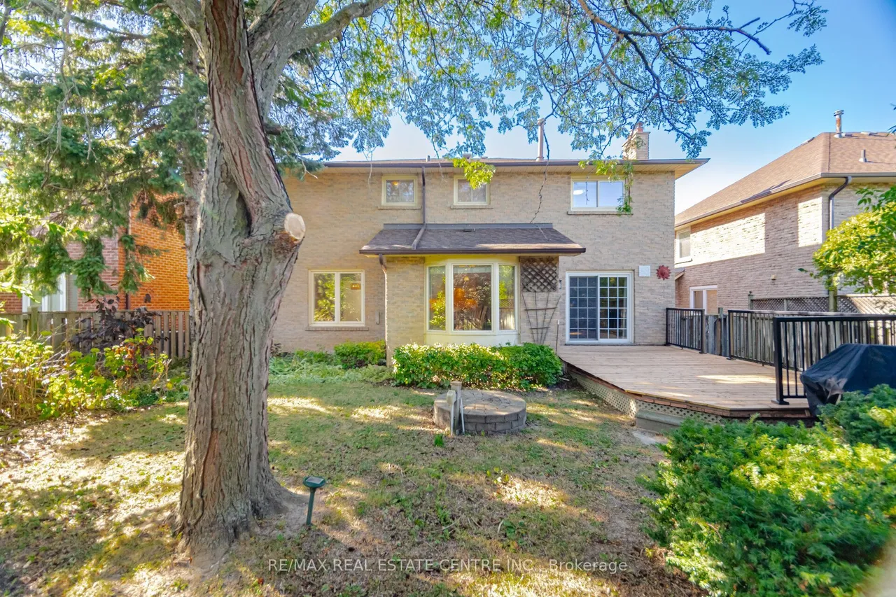 1572 Maple Ridge Drive — photo 50