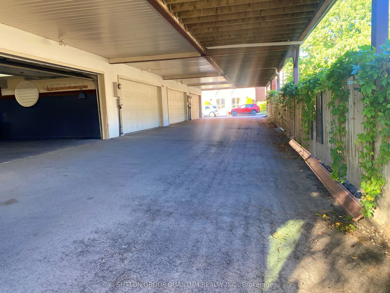 236 Randall Street — photo 37
