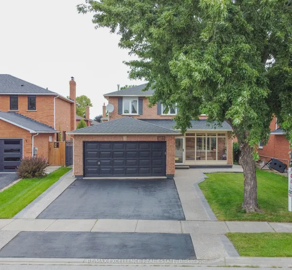 303 Hickory Circle — photo 2
