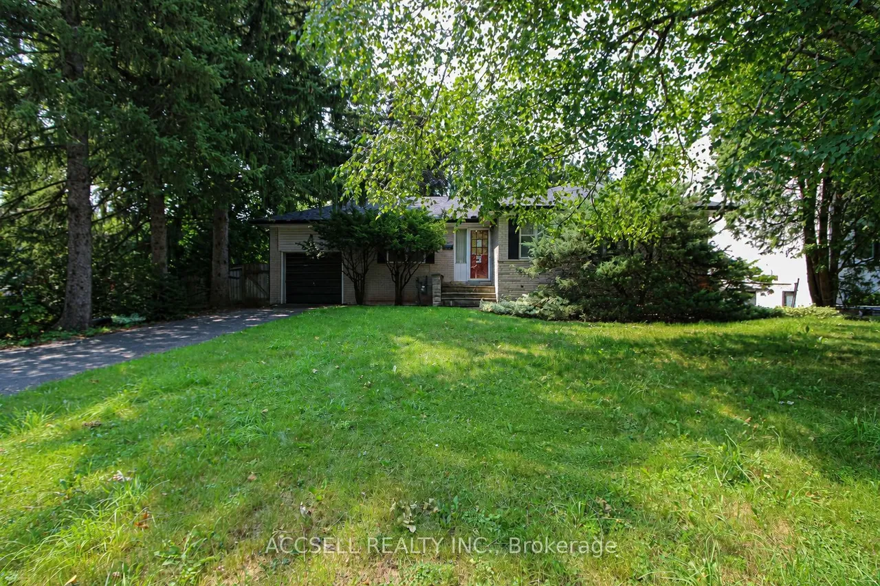1358 Sedgewick Crescent — photo 3