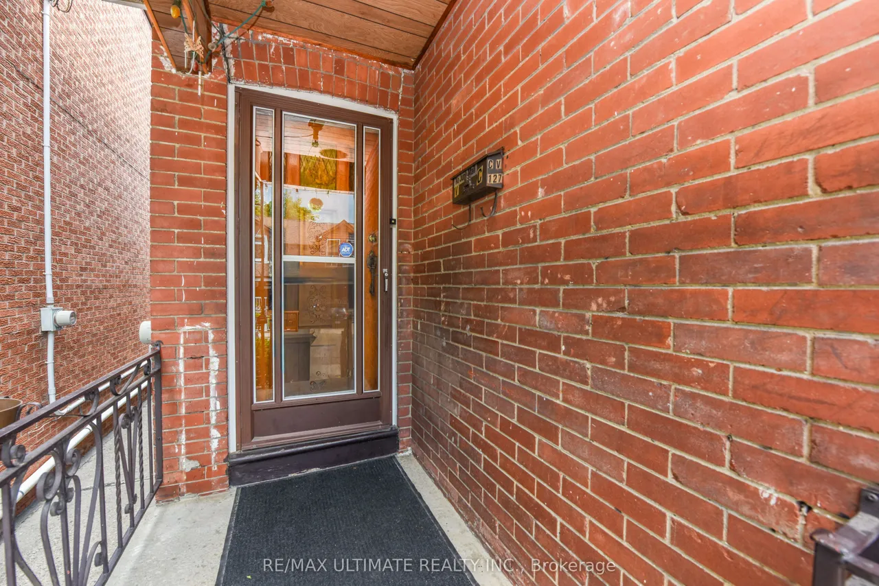 127 Salem Avenue — photo 3