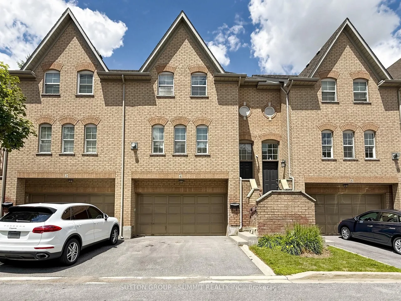 8305 MCLAUGHLIN Road, Unit 4