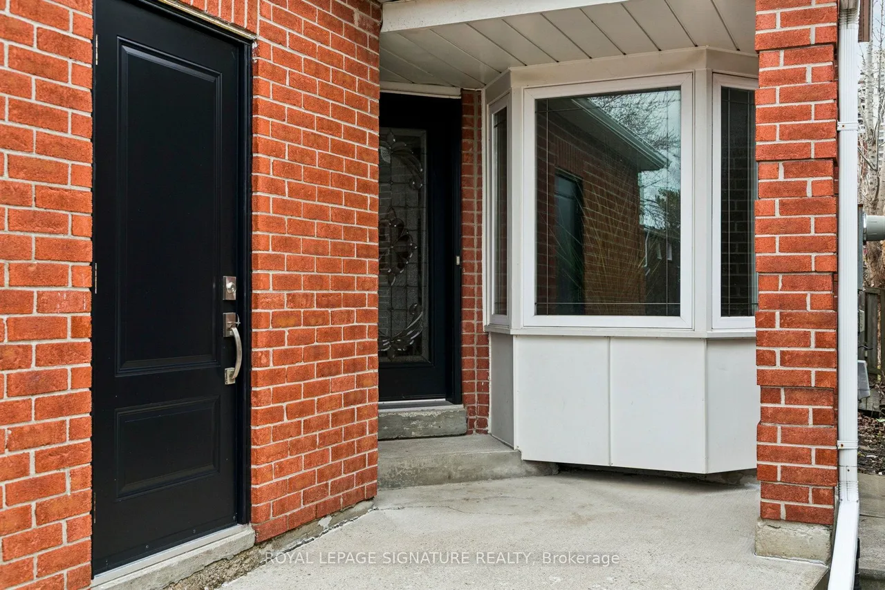 156 Macedonia Crescent — photo 3