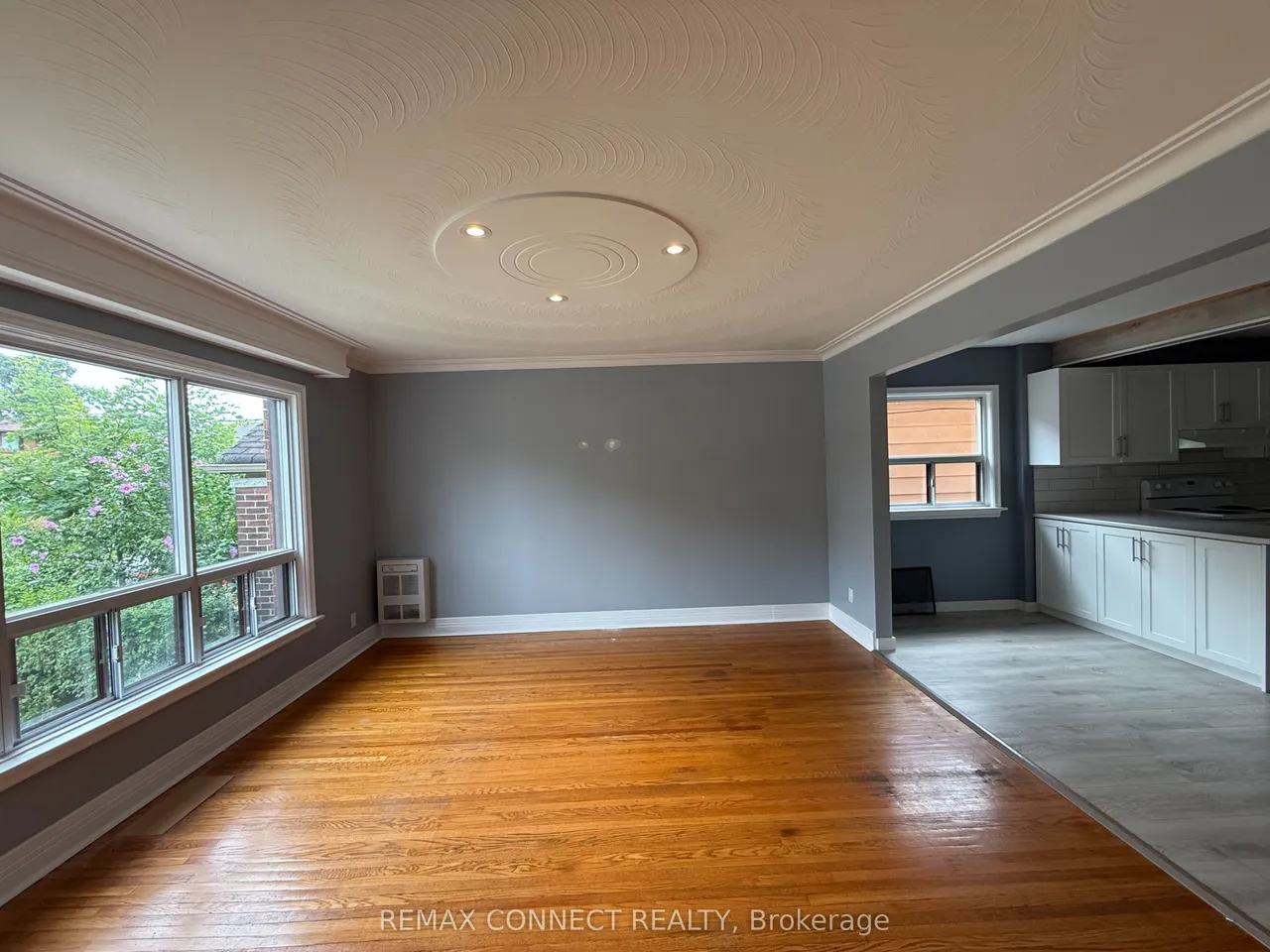 82 Brookside Avenue — photo 3