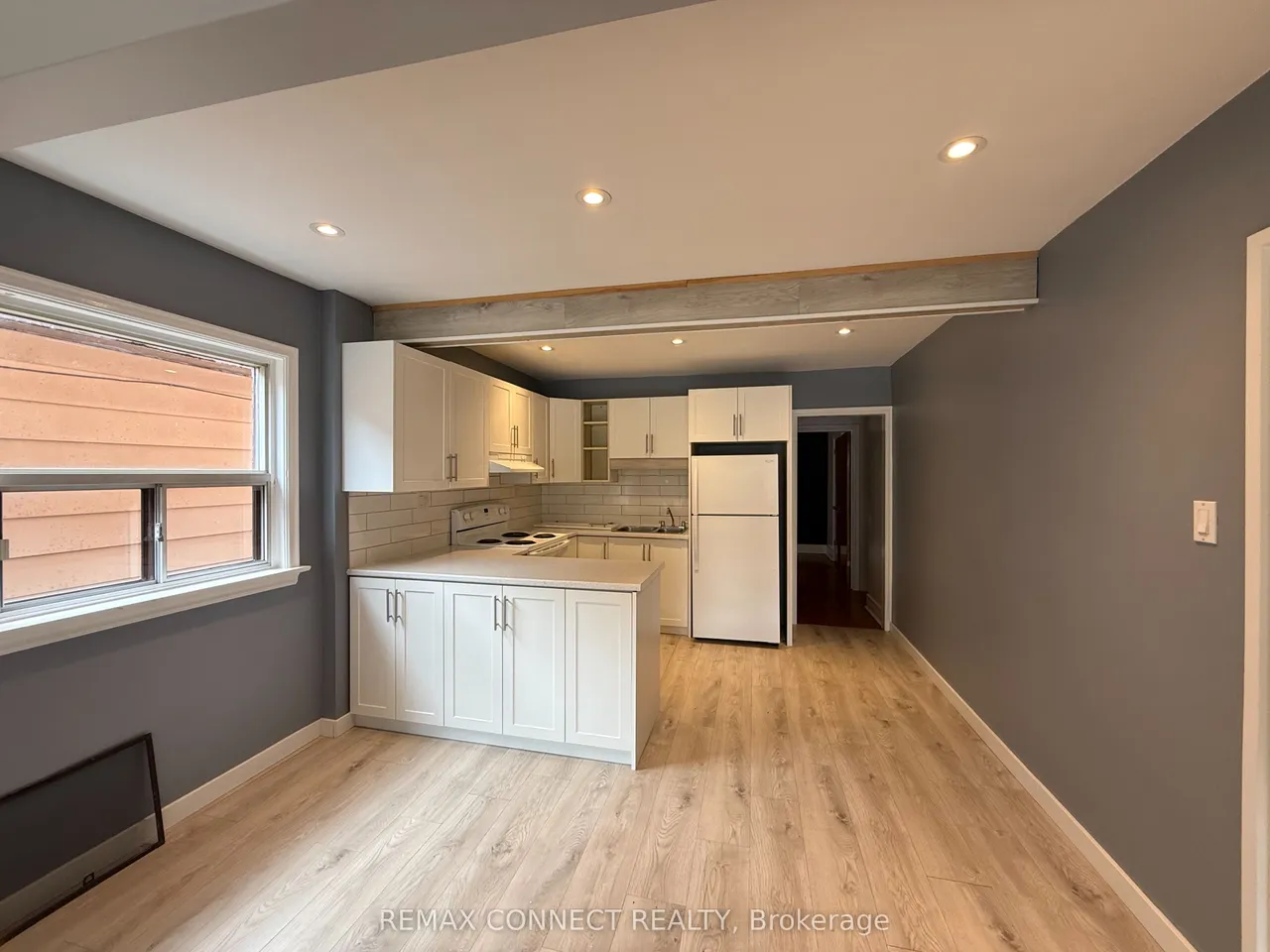 82 Brookside Avenue — photo 2