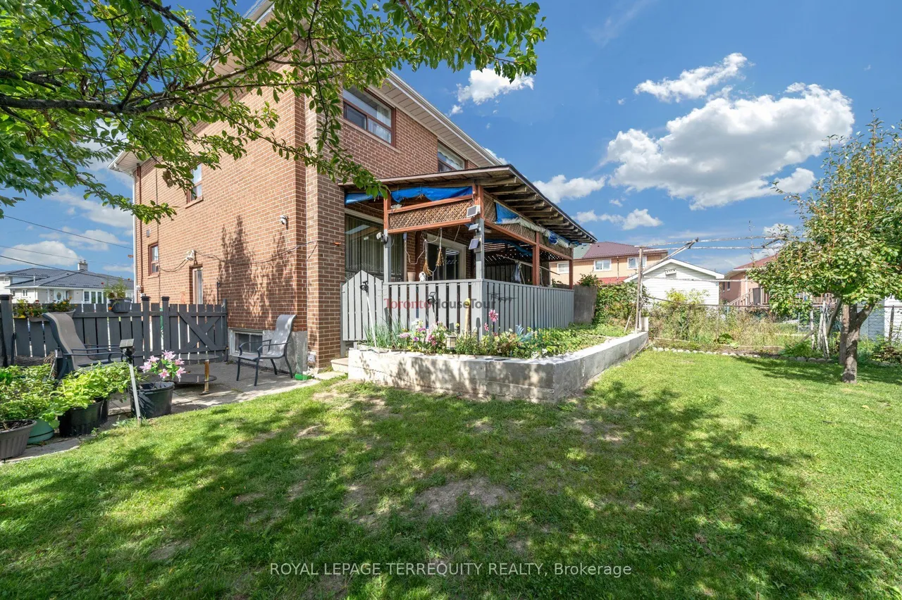 11 Dixiana Court — photo 27