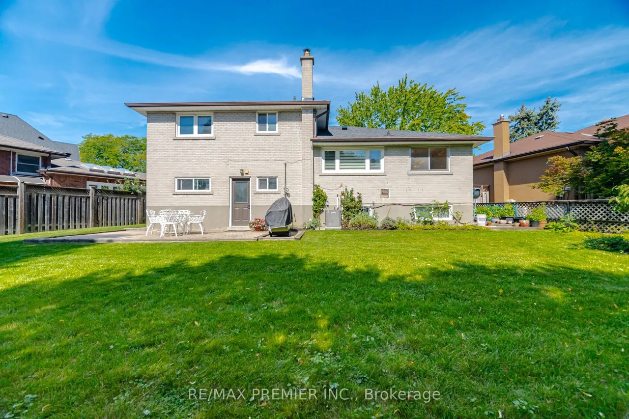 33 Belleglade Court — photo 50