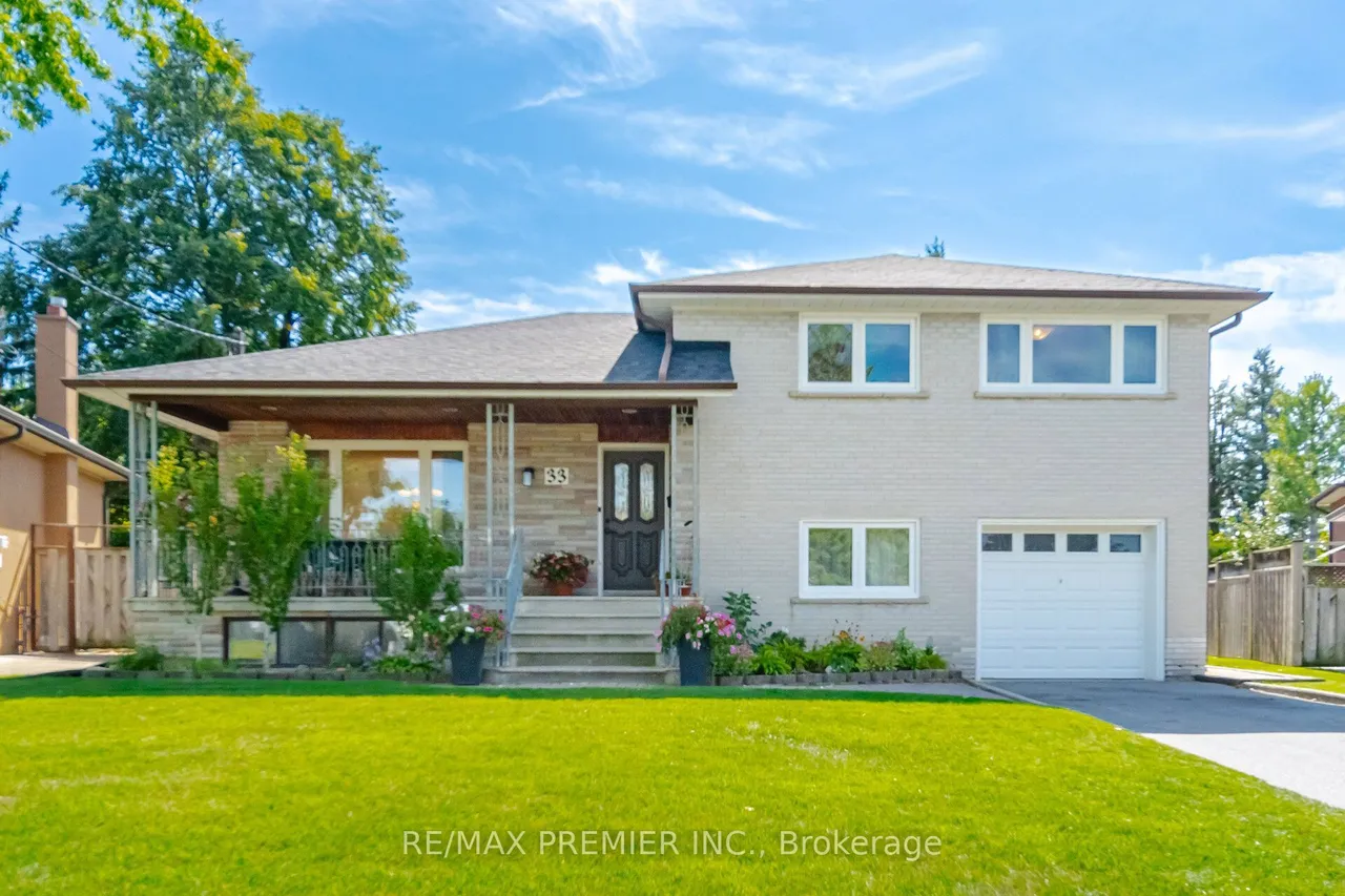 33 Belleglade Court