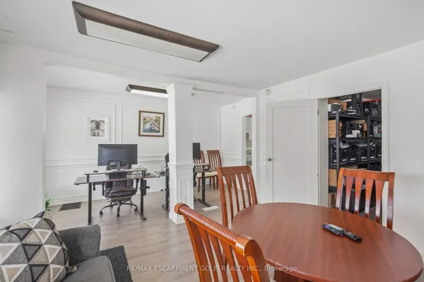 1631 Weston Road — photo 2