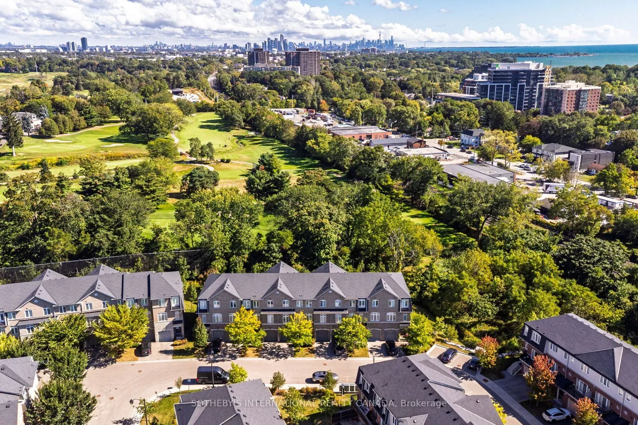 1127 Haig Boulevard, Unit 2