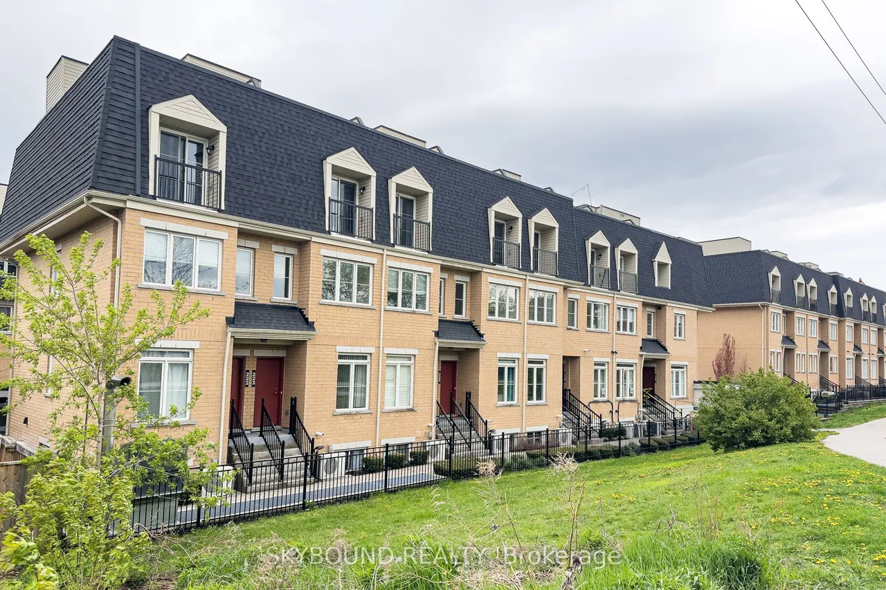 380 Hopewell Avenue, Unit 223 — photo 2