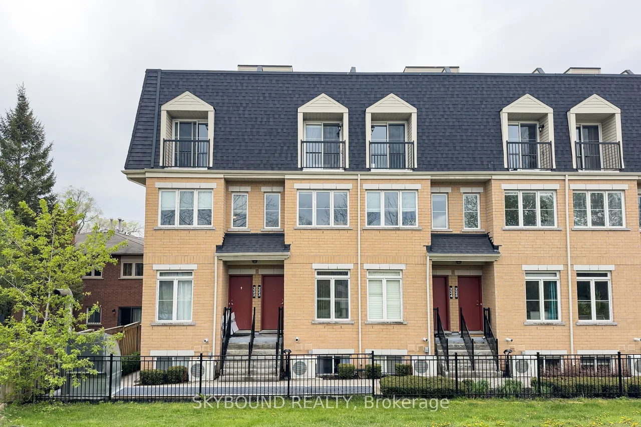 380 Hopewell Avenue, Unit 223