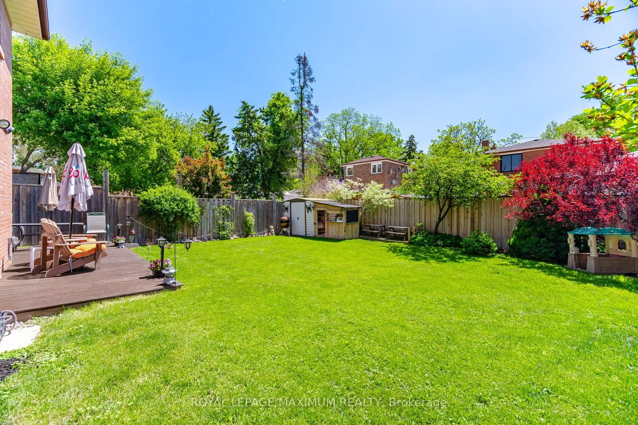 255 John Street — photo 49