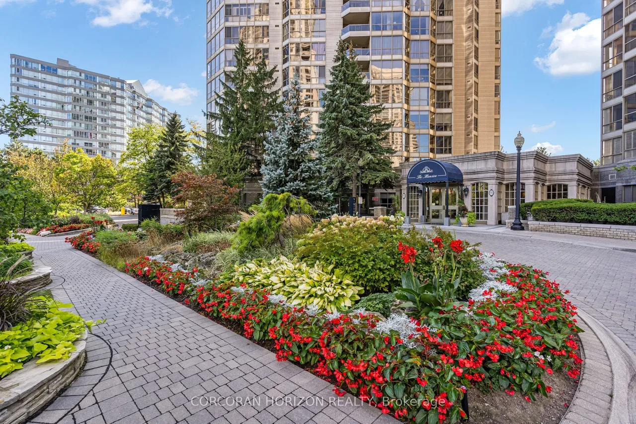 55 Kingsbridge Garden Circle, Unit 1604 — photo 2