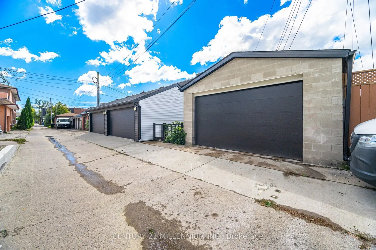 1781 Keele Street — photo 47