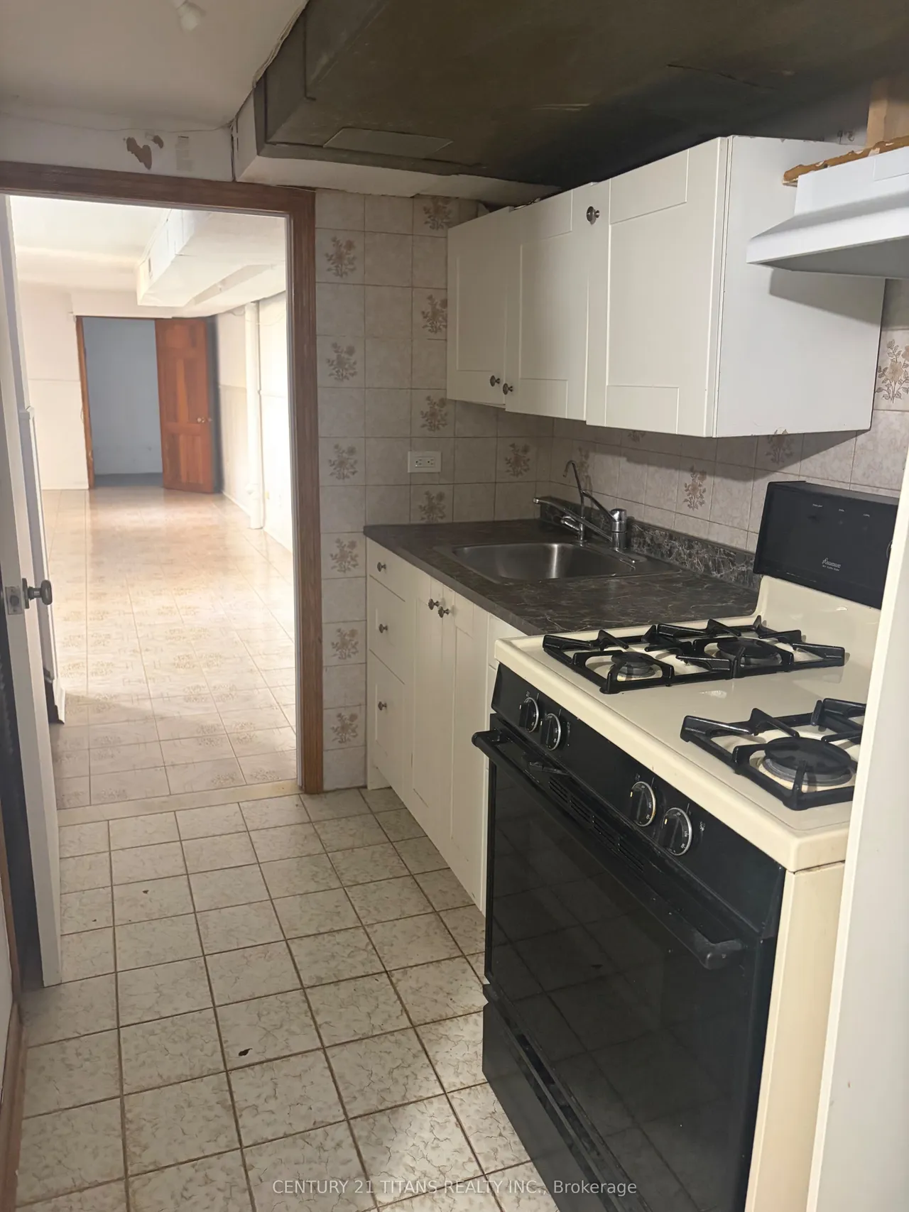 198 A Boon Avenue — photo 39