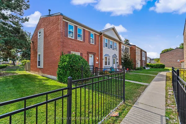 900 Central Park Drive, Unit 69 — photo 2