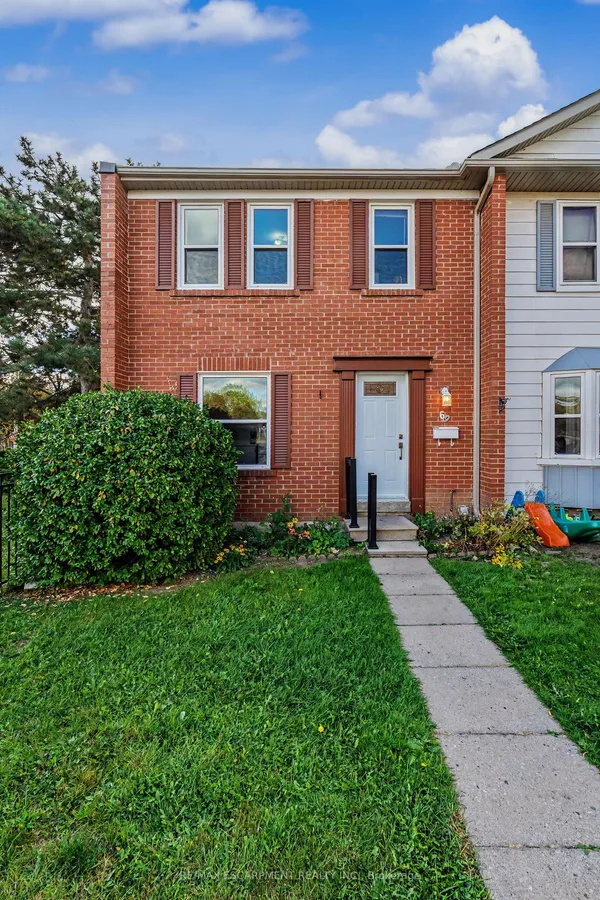 900 Central Park Drive, Unit 69