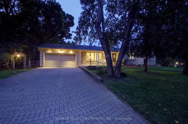551 Cochise Crescent