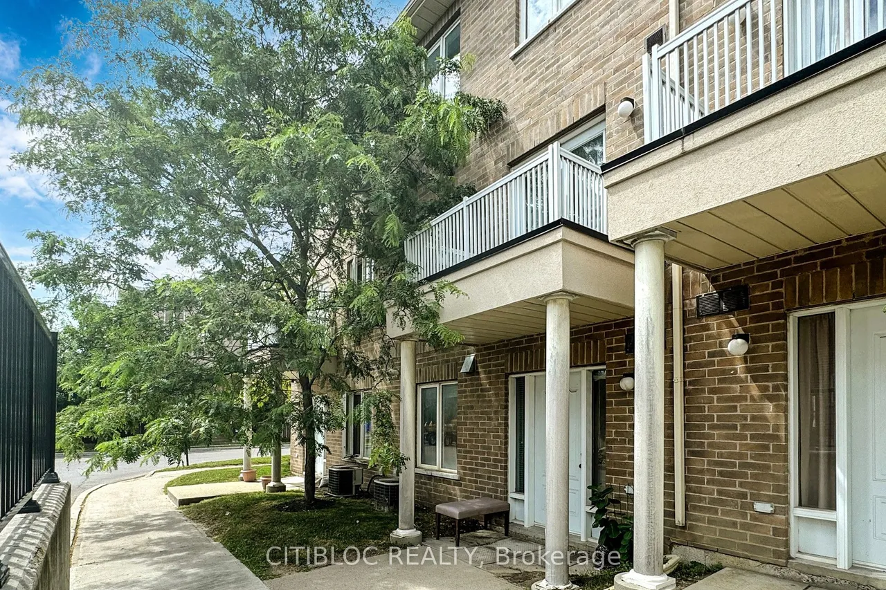 3029 Finch Avenue W, Unit 13 — photo 33