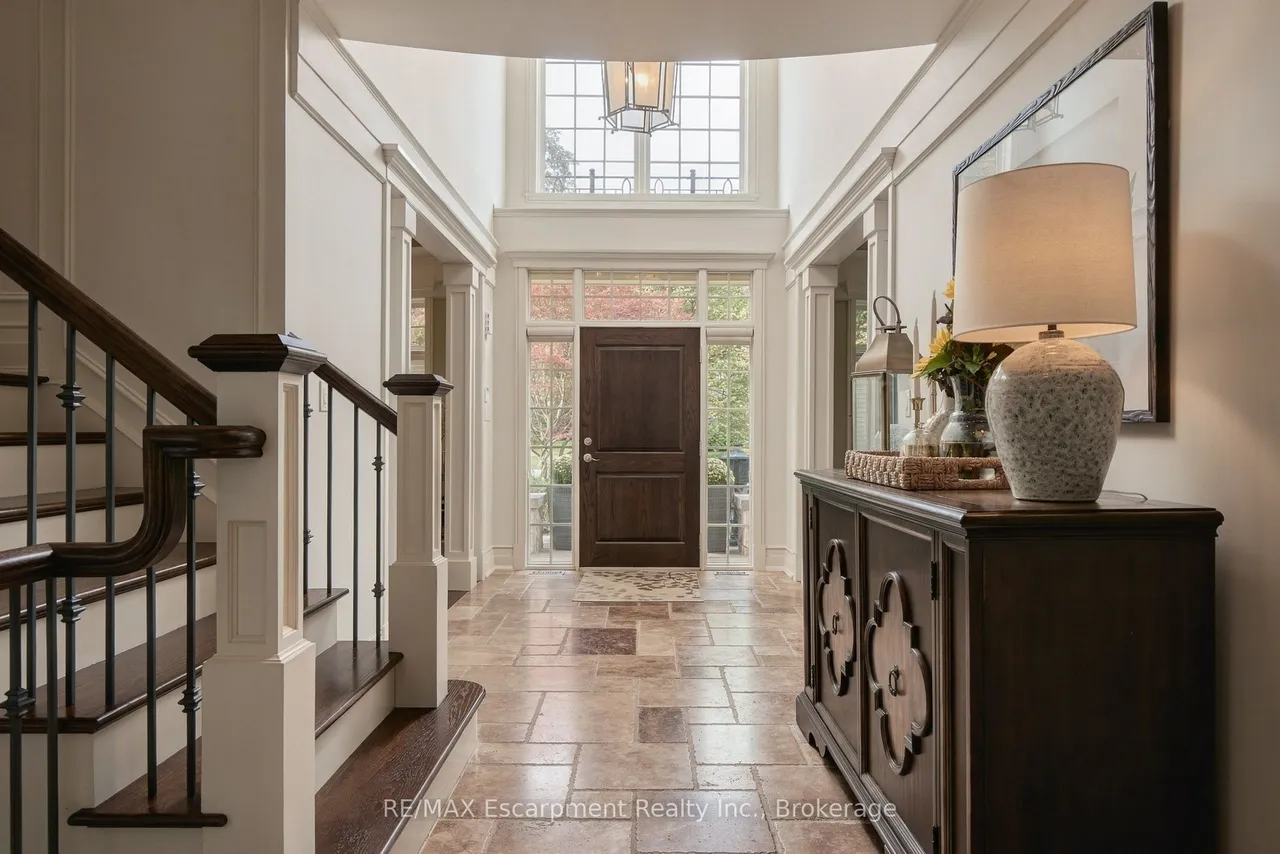 1074 Lavender Lane — photo 3