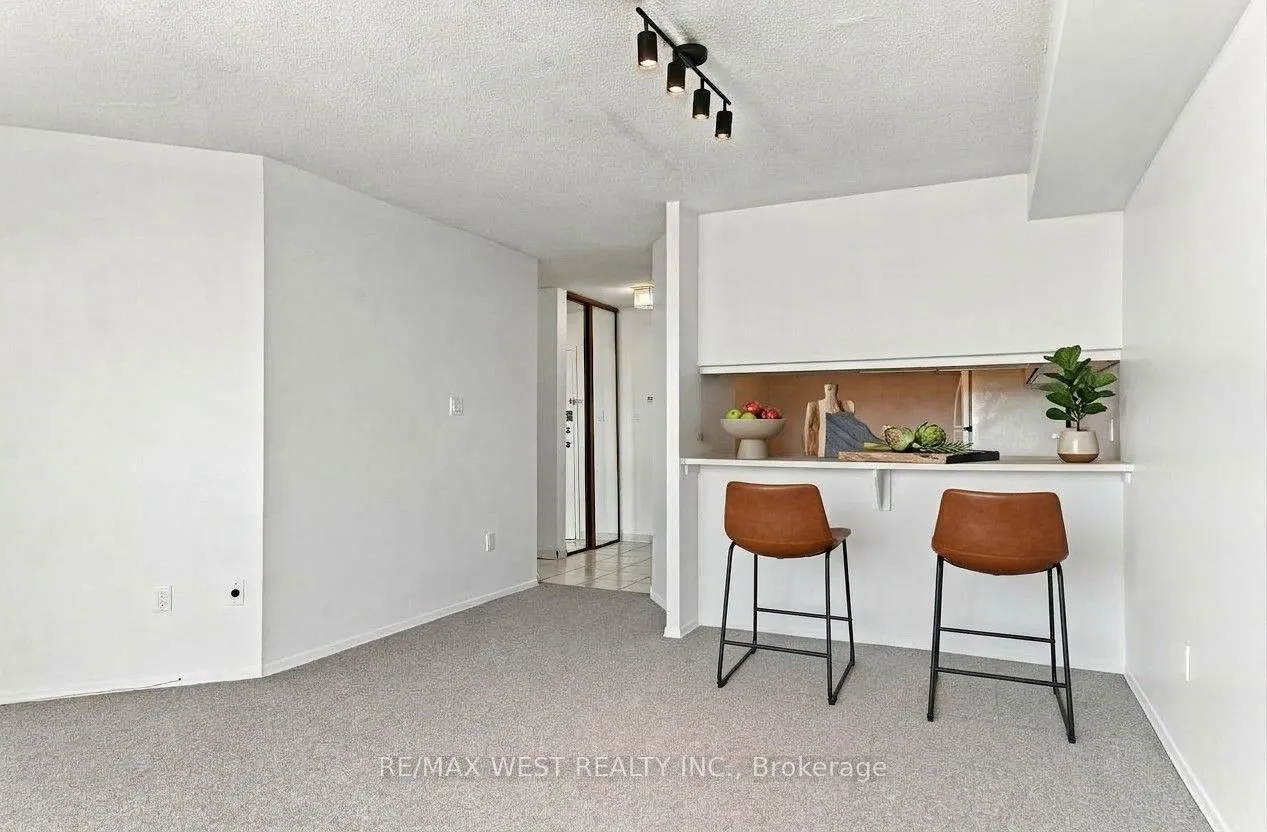 234 Albion Road, Unit 2107 — photo 2