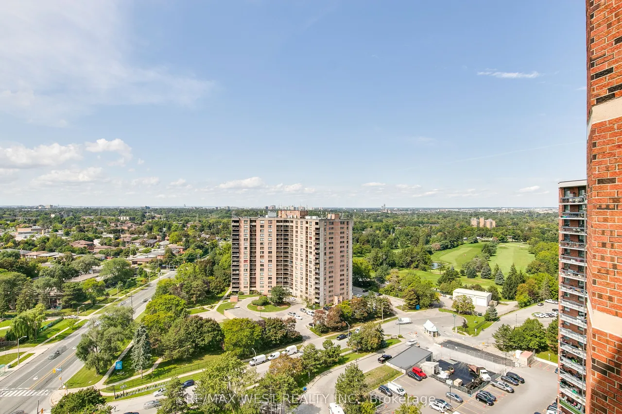 234 Albion Road, Unit 2107 — photo 9