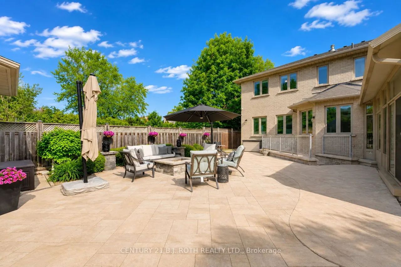 20 Creston Road — photo 2