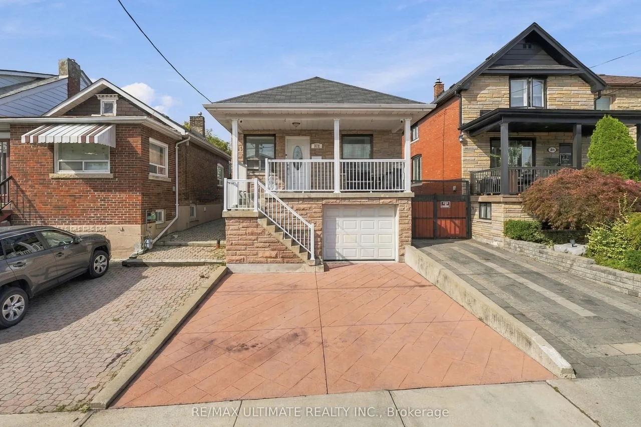 372 Blackthorn Avenue