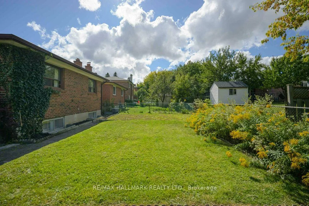 12 Tammy Lane — photo 49