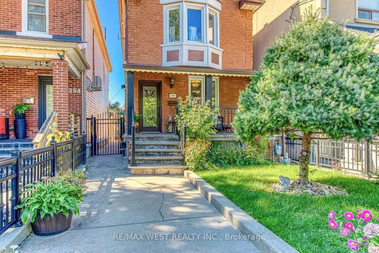396 Bartlett Avenue N — photo 3