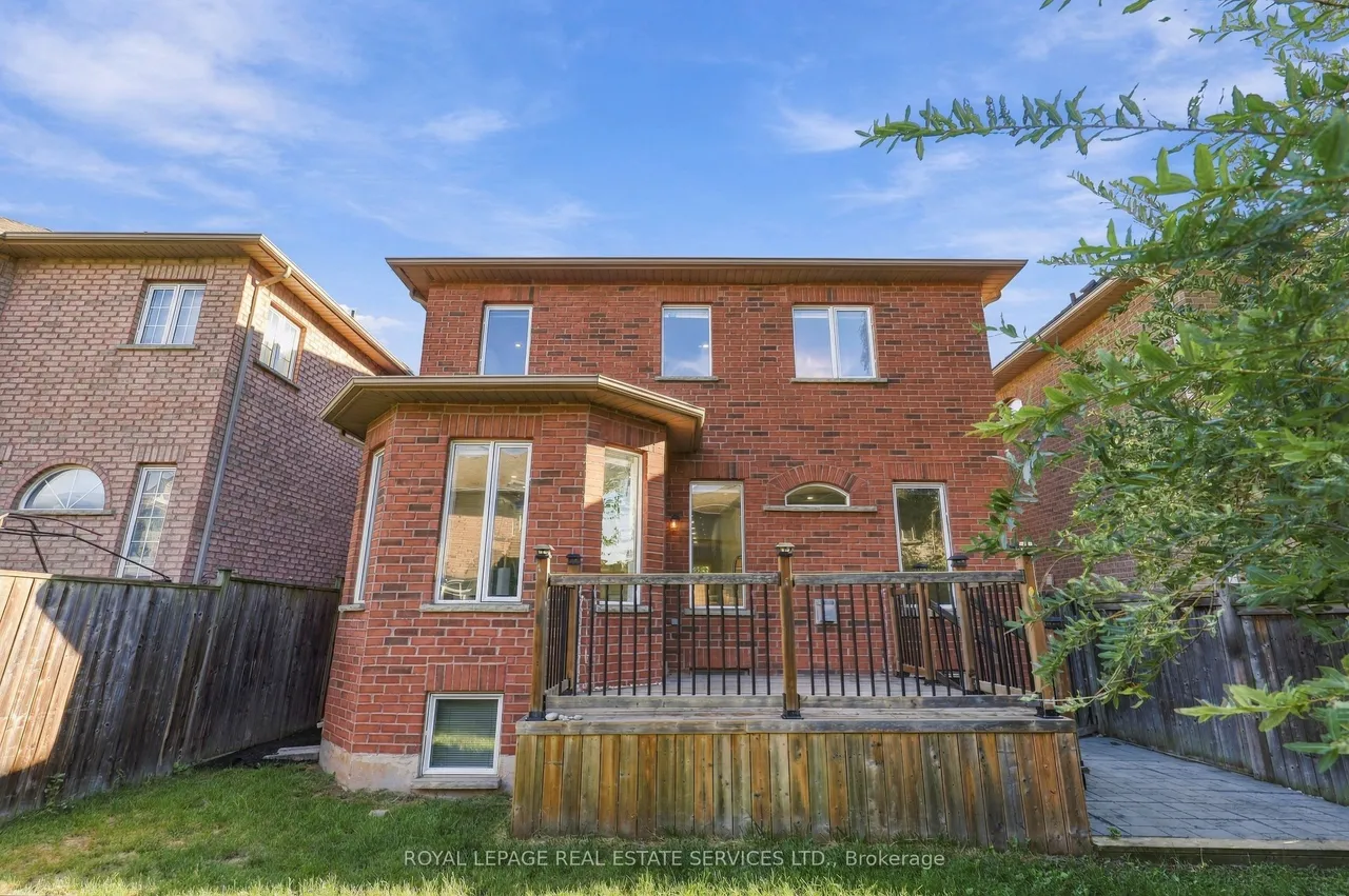 3396 Hayhurst Crescent — photo 24