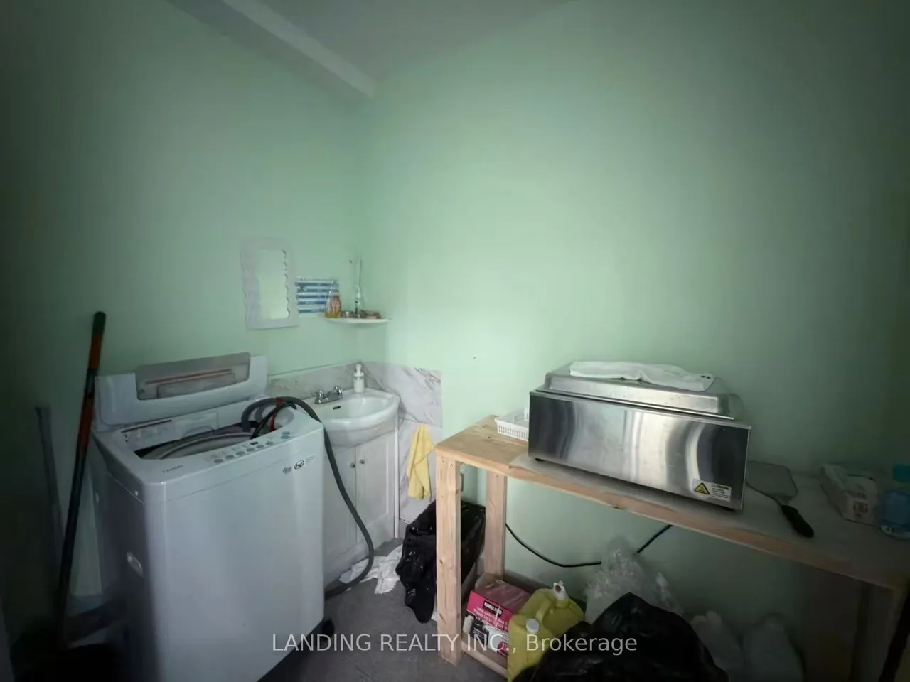 3070B Hurontario Street — photo 6