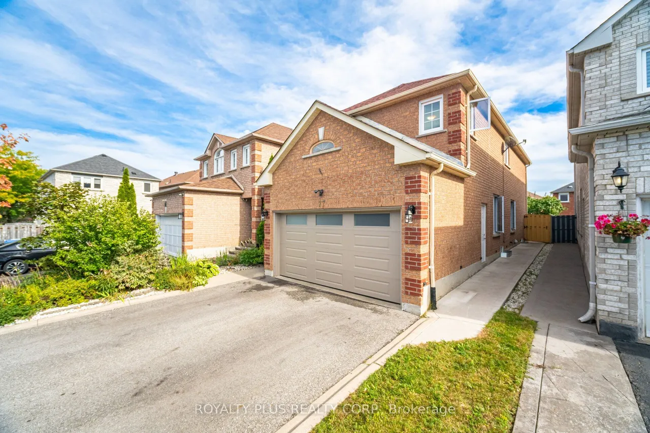 77 Arthurs Crescent — photo 2