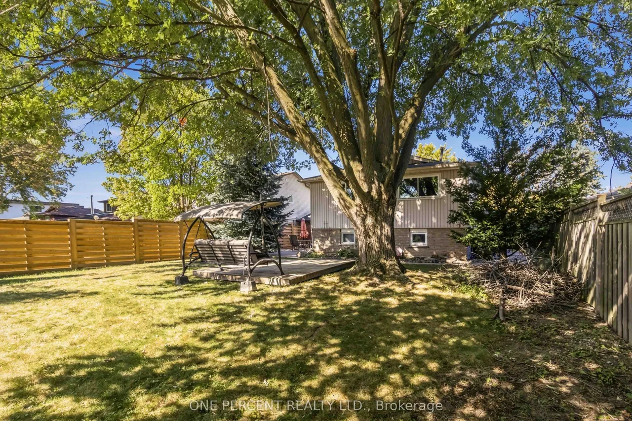 6099 Starfield Crescent — photo 29