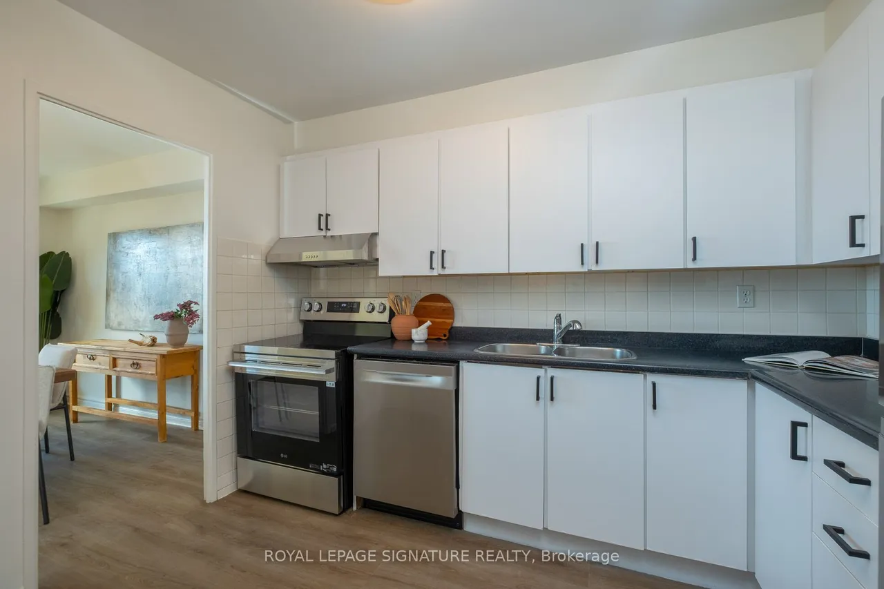 360 Ridelle Avenue, Unit 1607 — photo 3