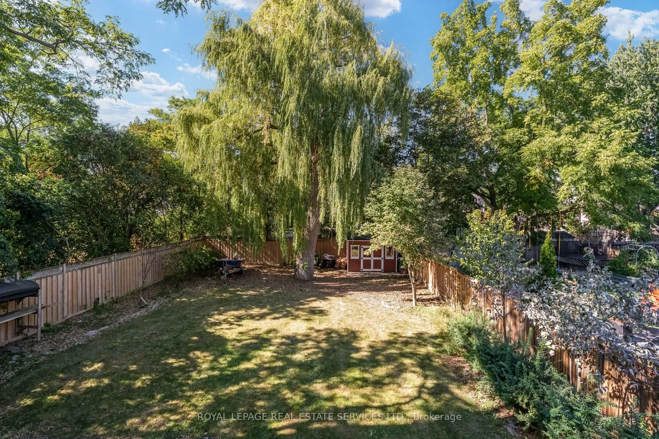 2305 Belyea Street — photo 48