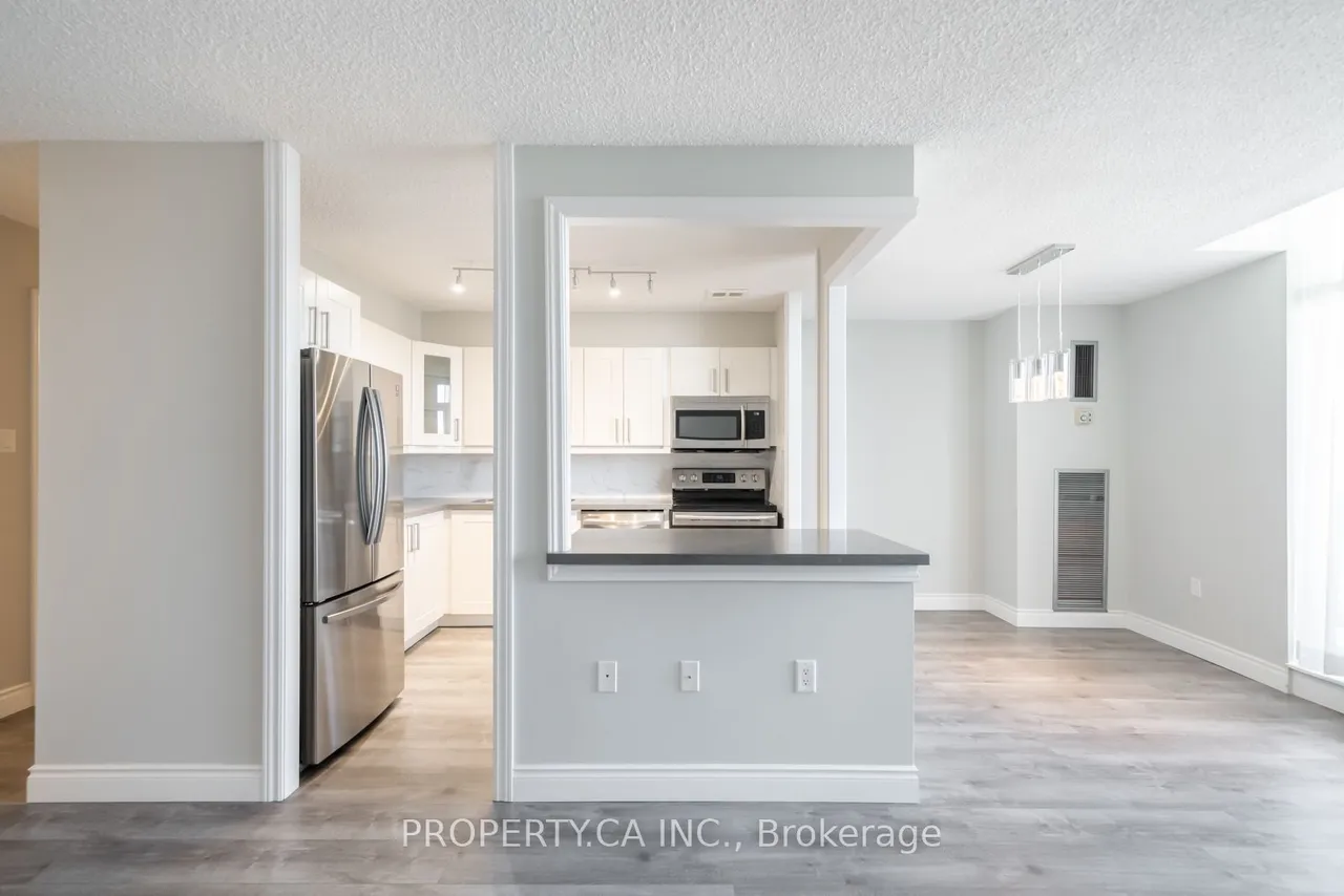355 Rathburn Road E, Unit 1204 — photo 2