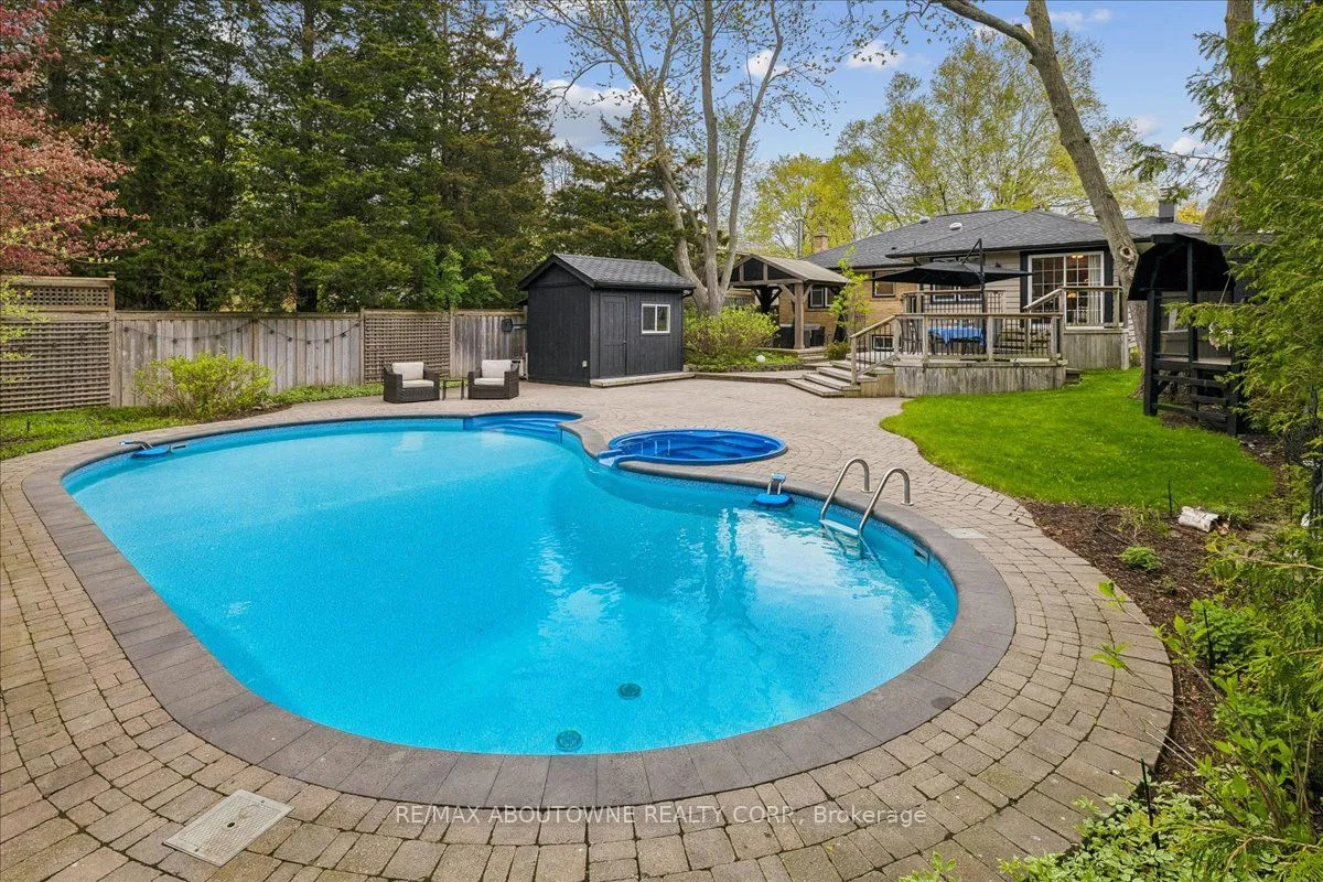 316 River Side Drive — photo 33