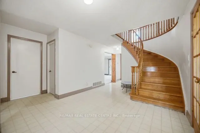 4141 Twine Crescent — photo 3