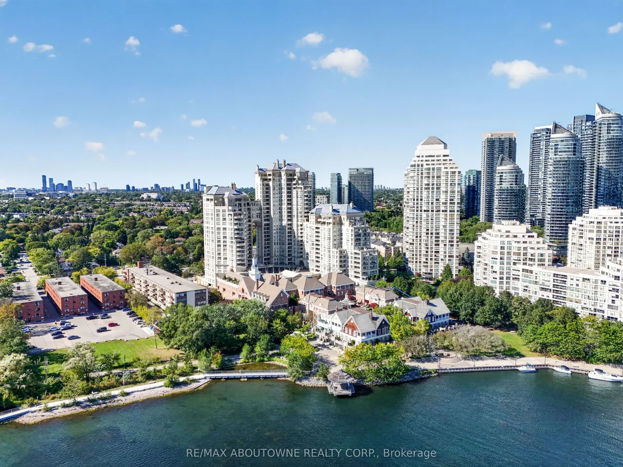2287 Lake Shore Road W, Unit 301 — photo 3