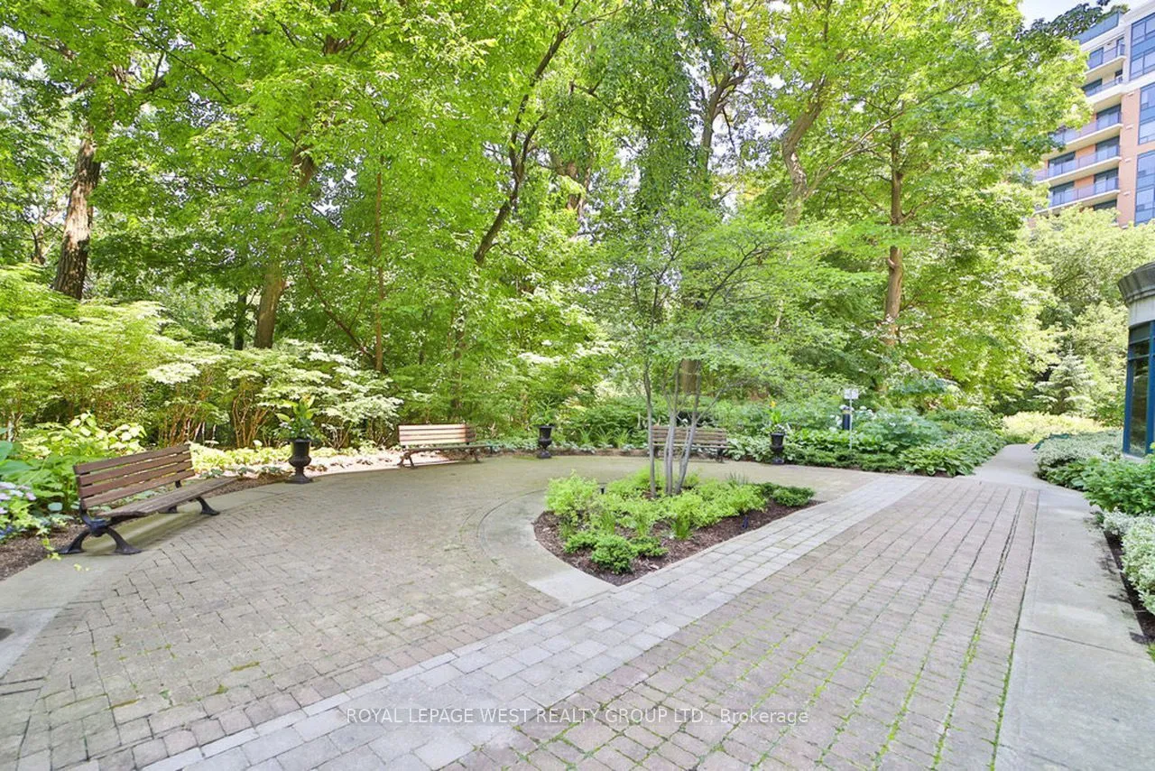 1 Lomond Drive, Unit 302 — photo 29