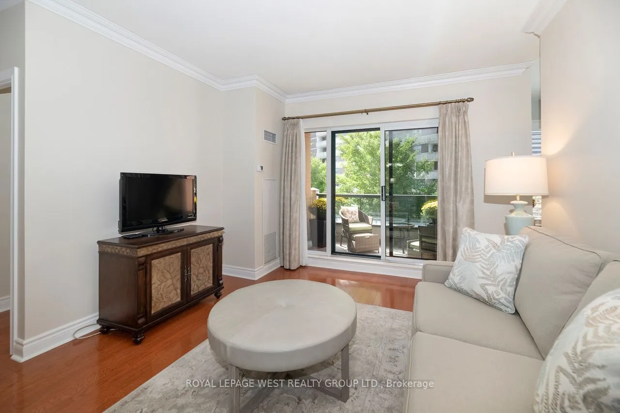 1 Lomond Drive, Unit 302 — photo 3