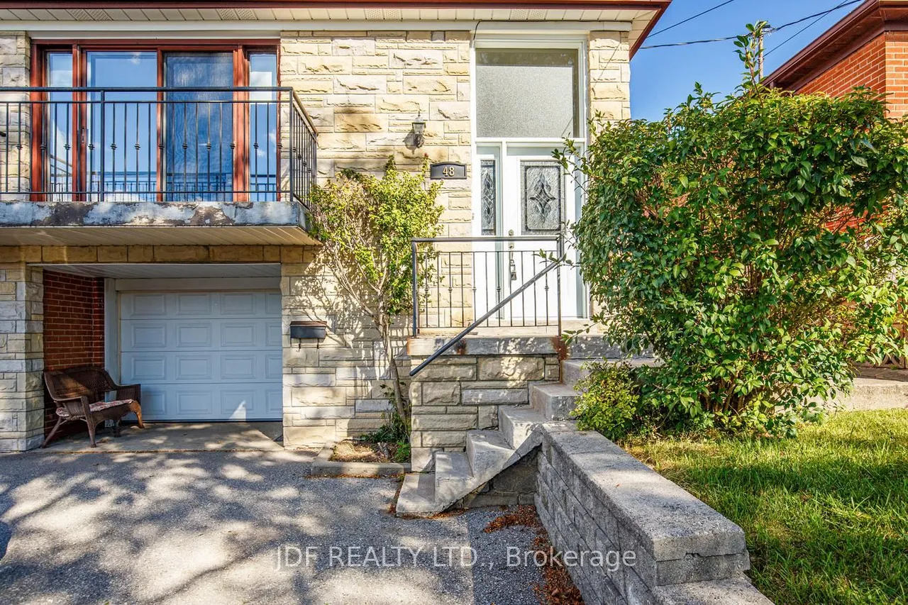 48 Debby Court — photo 3