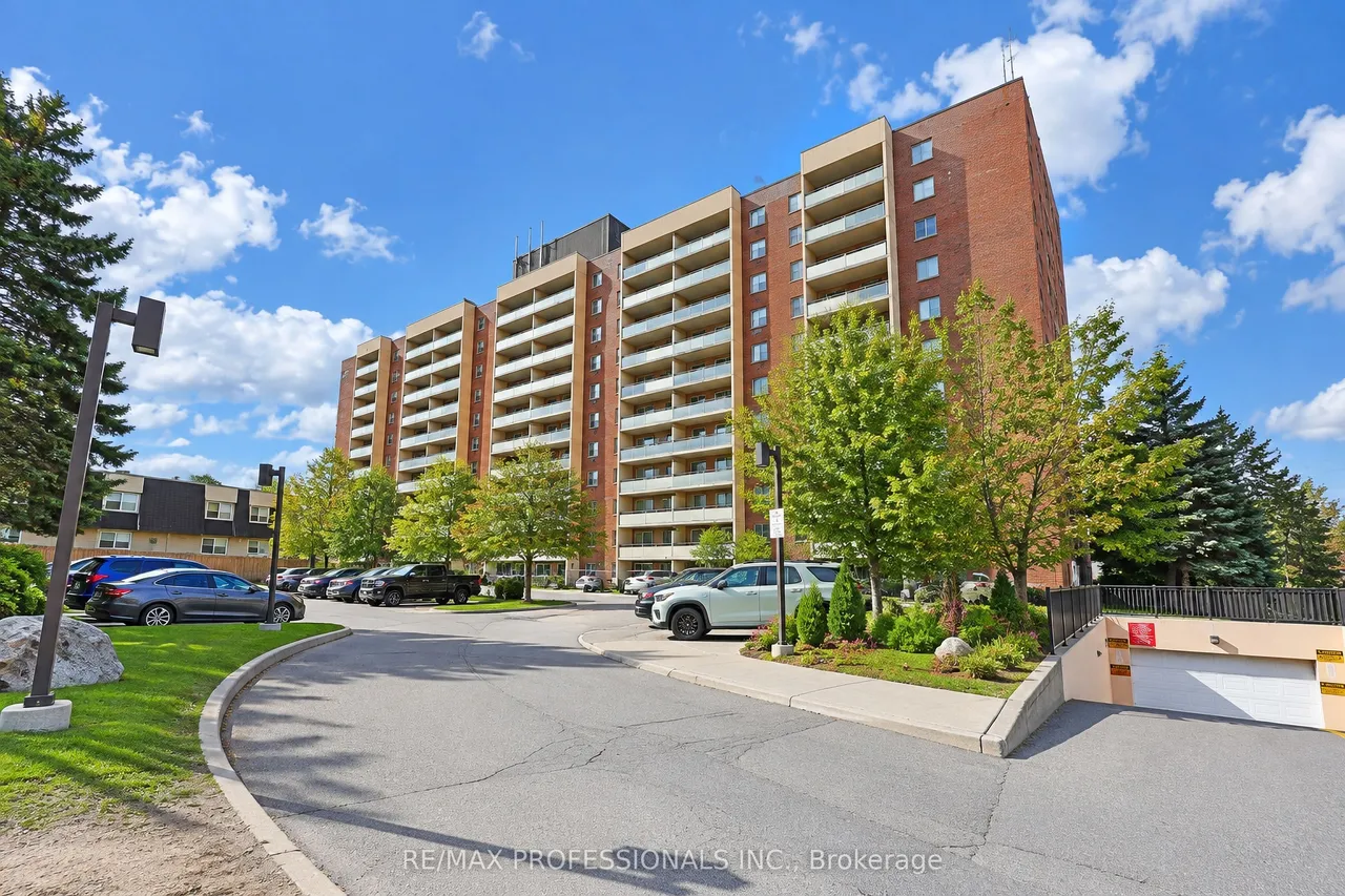 31 Four Winds Drive, Unit 701