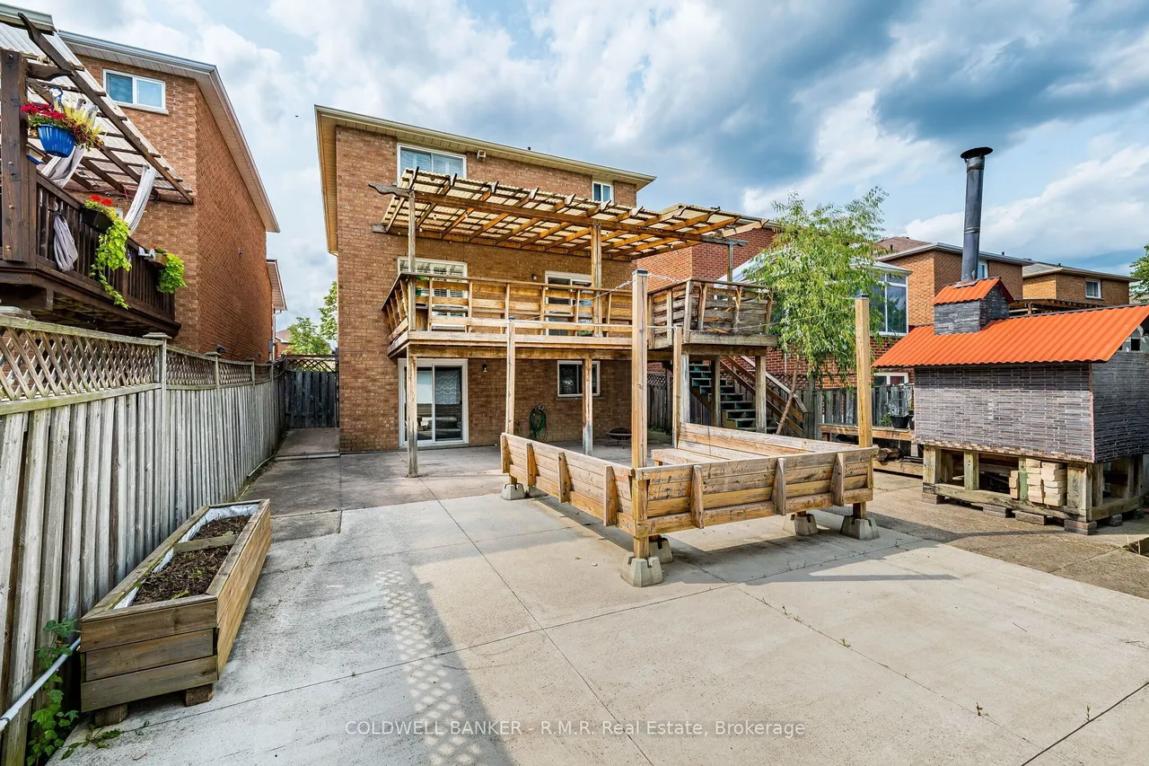 292 Ukraine Road — photo 41