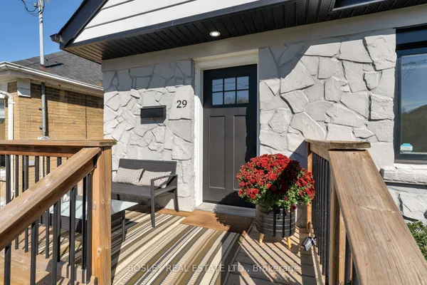 29 Blakley Avenue — photo 2