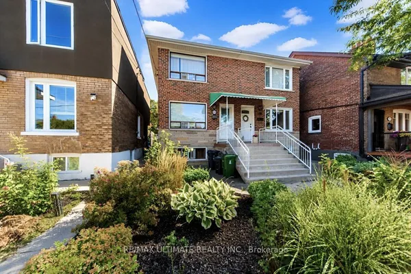 45 McRoberts Avenue — photo 2