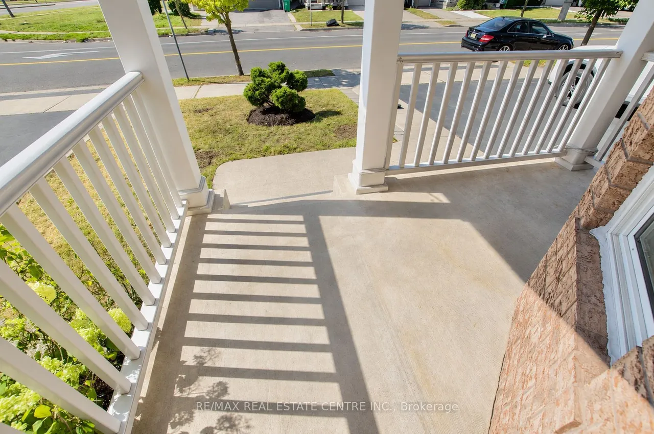 3 Chudleigh Avenue — photo 32